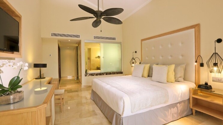 Grand Palladium Palace Resort Spa & Casino